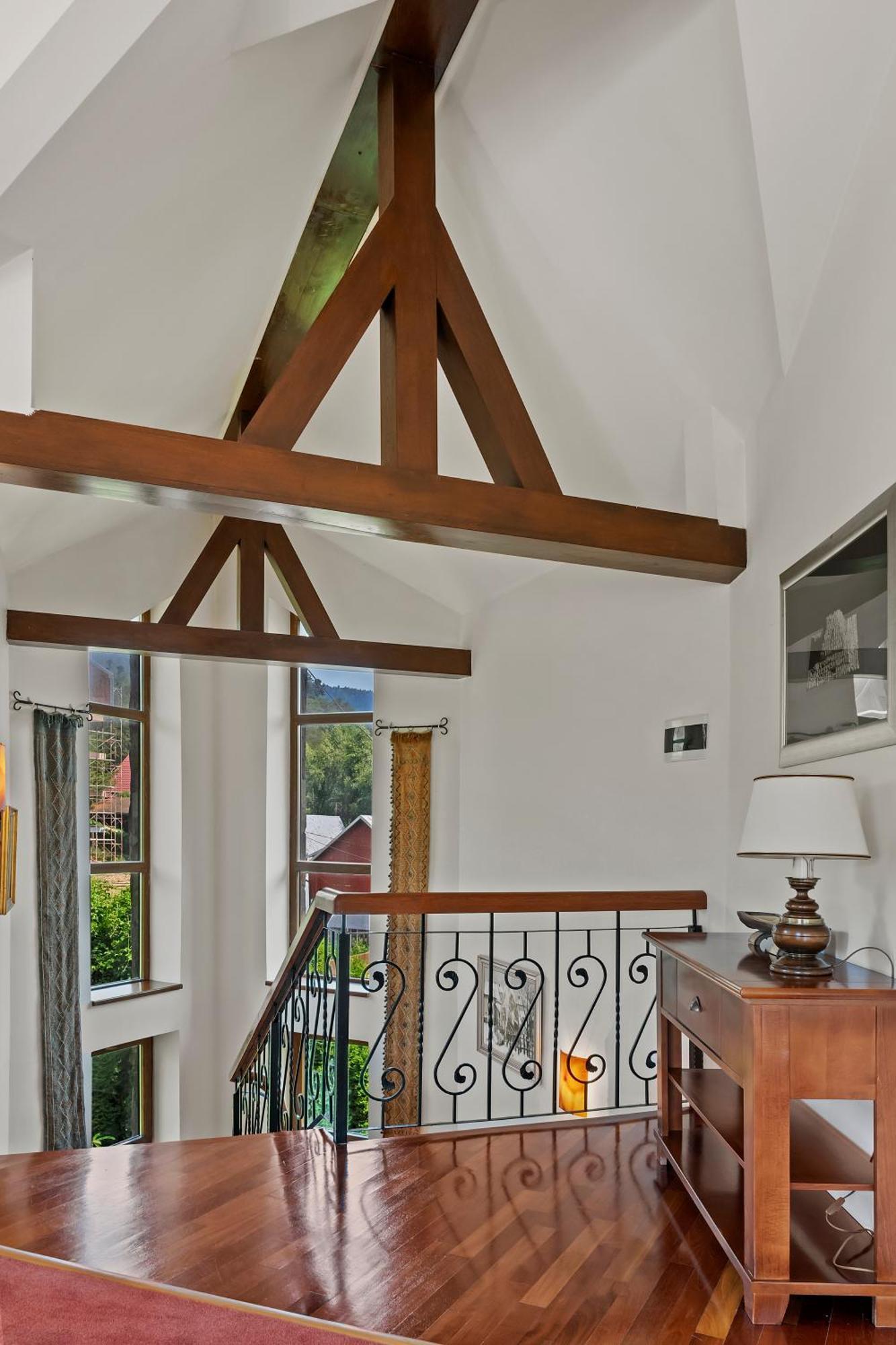 Wine Cellar Villa With Beautiful Garden In Sinaia - Busteni Poiana Tapului Exterior foto